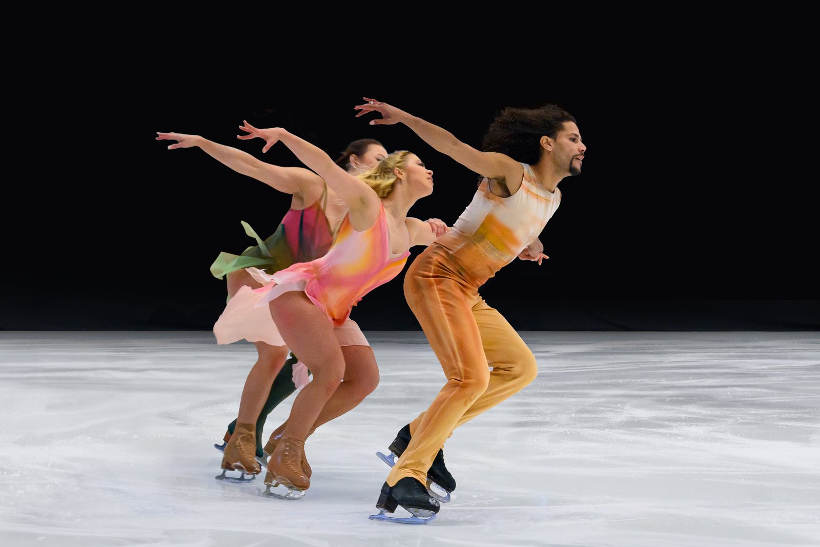 Ice Dance International Company
