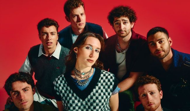 Image Source: https://images.discovery-prod.axs.com/2025/07/couch-tickets_11-22-25_17_6888d7d0f0d22.jpg