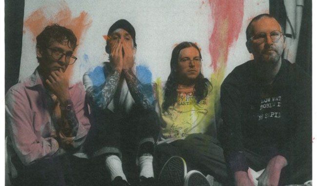 Image Source: https://images.discovery-prod.axs.com/2025/04/hotline-tnt-tickets_08-28-25_17_68111fb4babf6.jpg