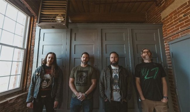 Image Source: https://images.discovery-prod.axs.com/2025/08/the-red-chord-tickets_12-20-25_17_68a4d7afe5746.jpg